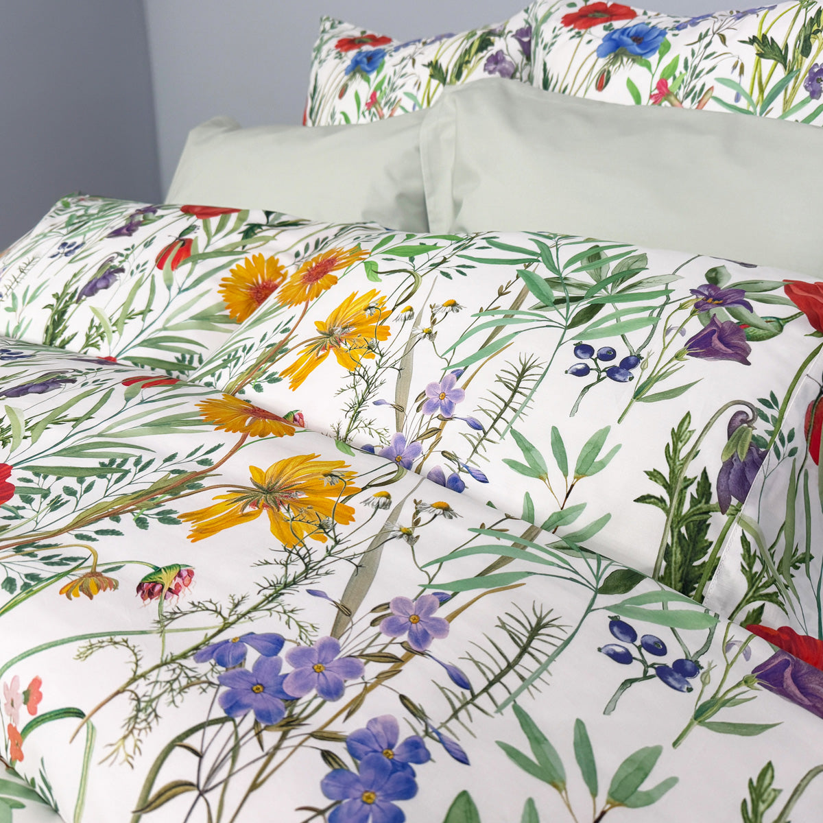 Bouquet Bedding Collection