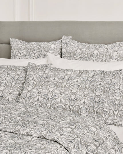 Lucia Bedding Collection
