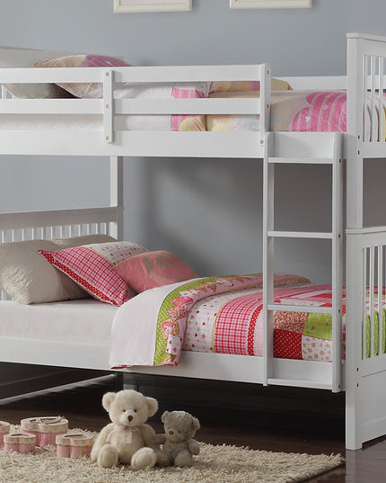 Horizontal Slats Wood Bunk Bed with Ladder